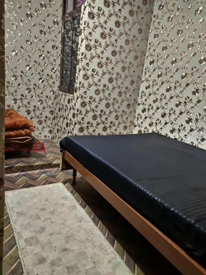 Ira Homestay Mathura - Divine Spiritual Stay Kültér fotó